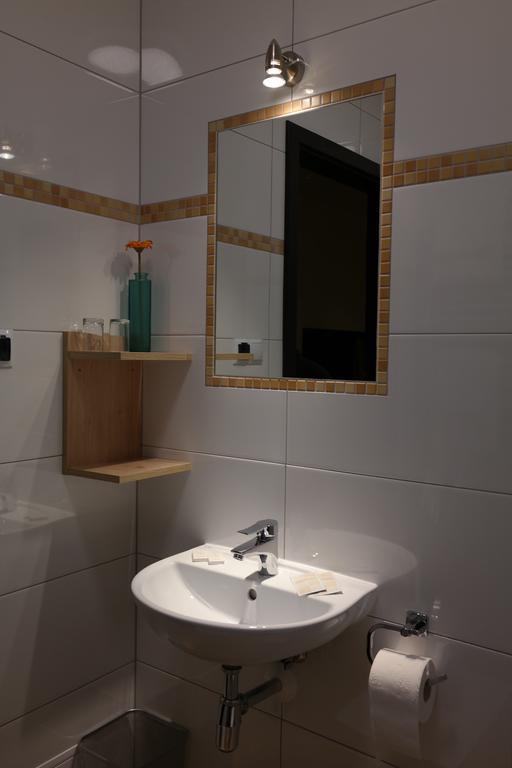 Hotel Pod Chelmem Ropa Extérieur photo